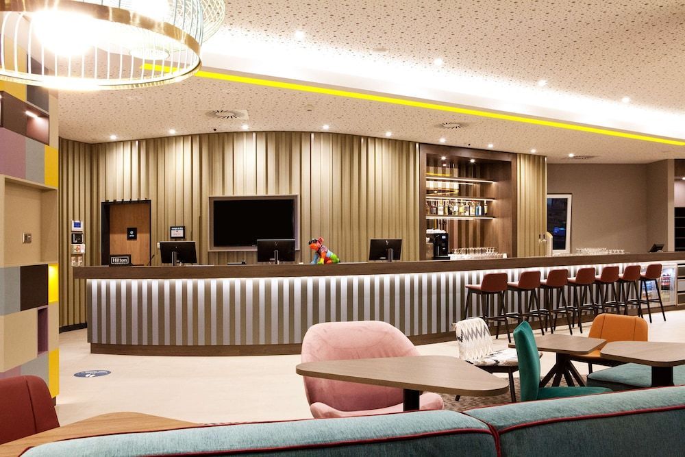 Hampton by Hilton Vienna Messe - Image 9