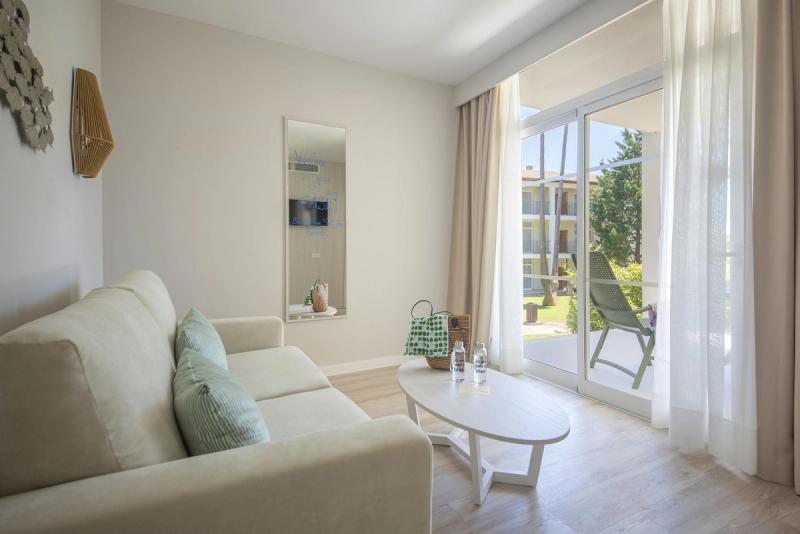 Blau Colonia Sant Jordi - Image 5