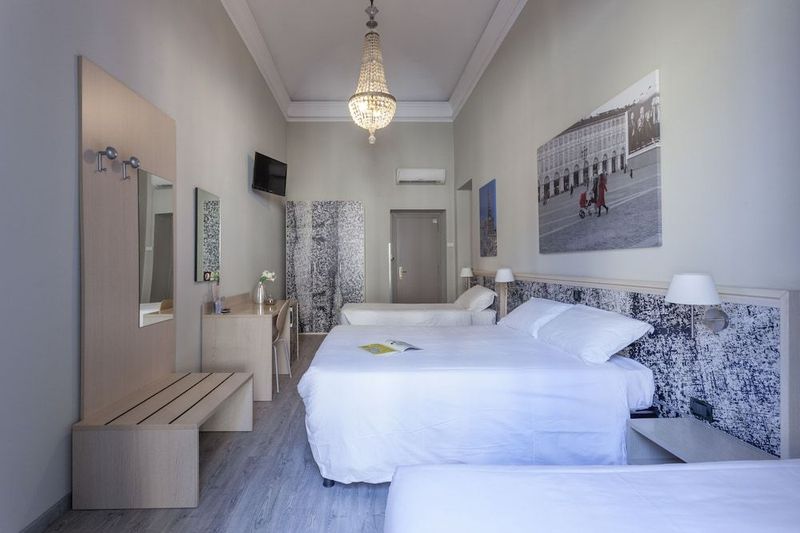 Best Quality Hotel Dock Milano - Image 1