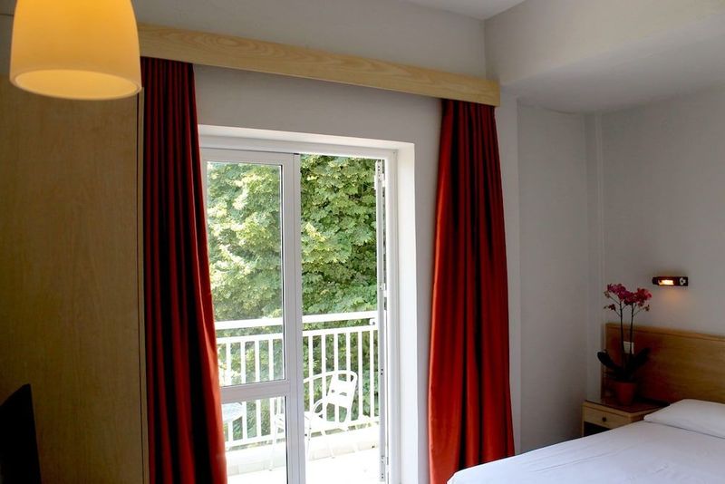 Savoy Hotel - Image 6