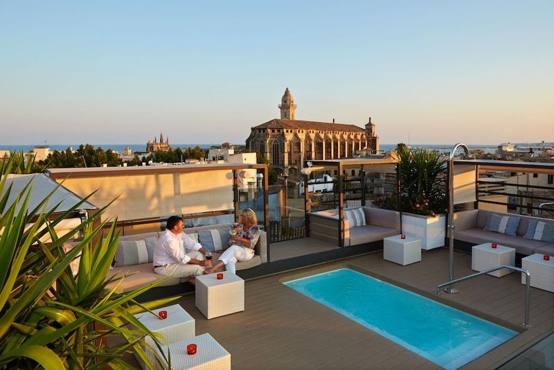 Palma Suites Hotel Residence - Image 5