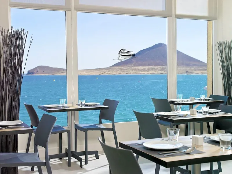 Hotel Medano