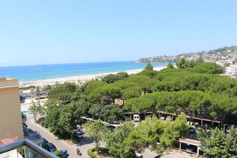 Hotel Mirasole International - Image 2