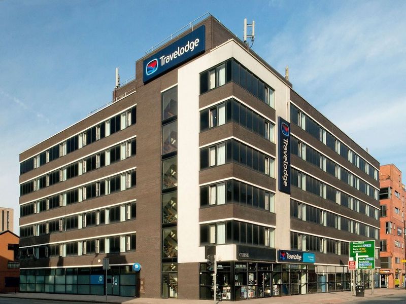 Travelodge Manchester Ancoats - Image 2