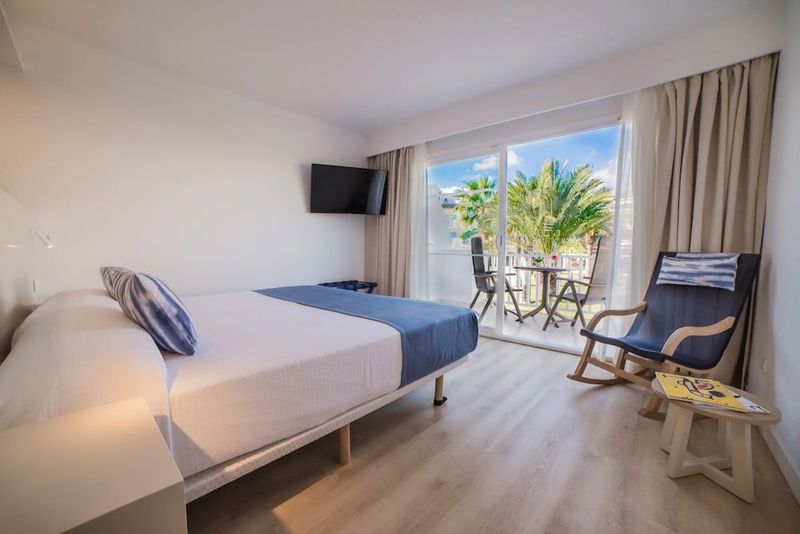 Blau Punta Reina Family Resort - Image 10
