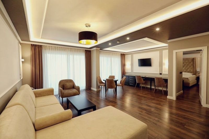 Premium Hotel Beach - Image 4