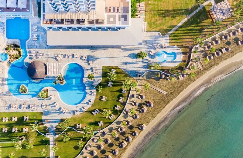 The Golden Bay Beach Hotel - Image 4