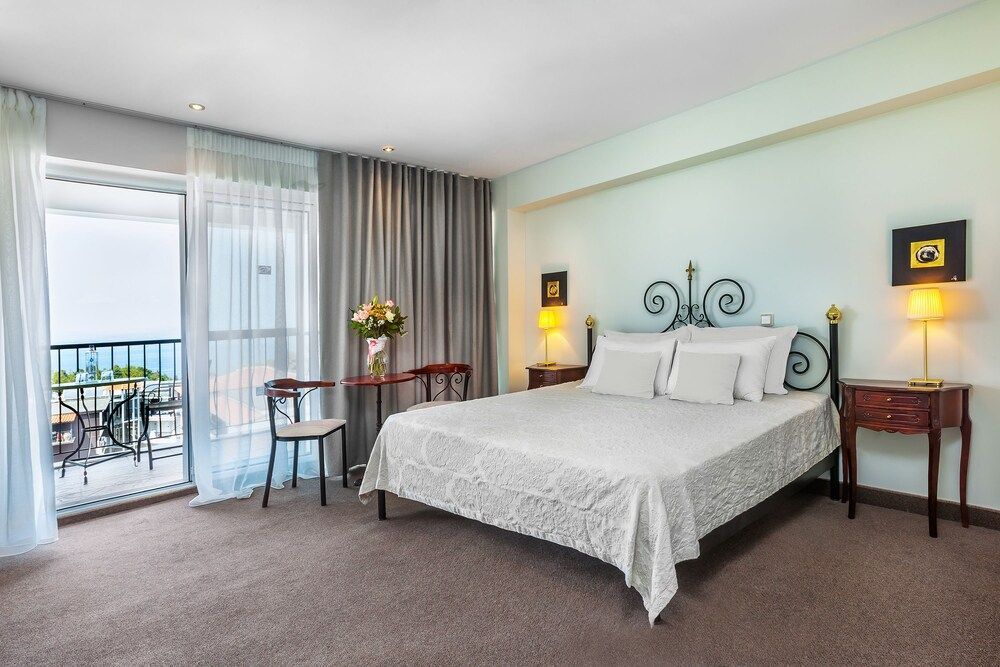 Hotel Kriopigi - Image 7