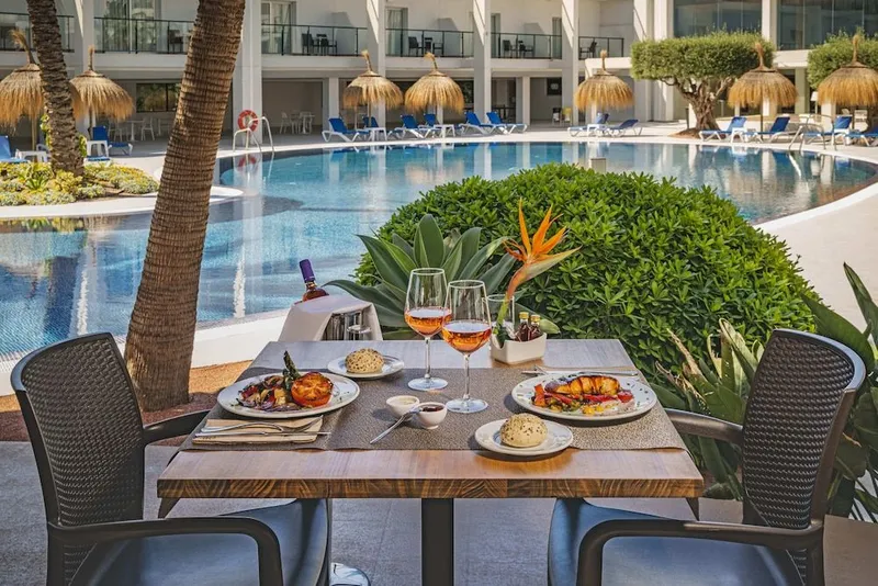 Cabogata Jardin Hotel & Spa