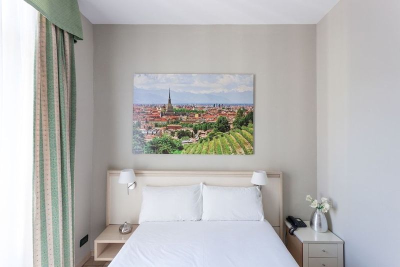 Best Quality Hotel Dock Milano - Image 8