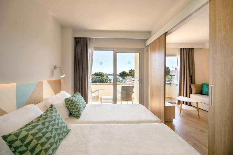 JS Portocolom Suites - Image 4