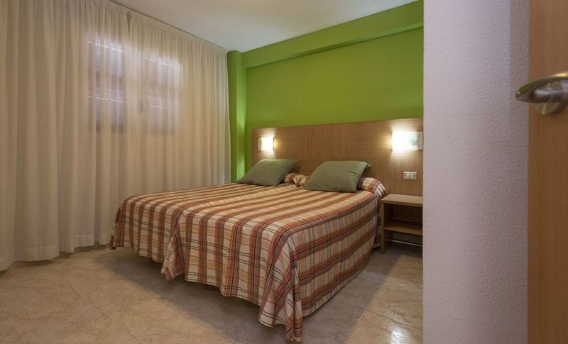 Apartamentos California - Image 6