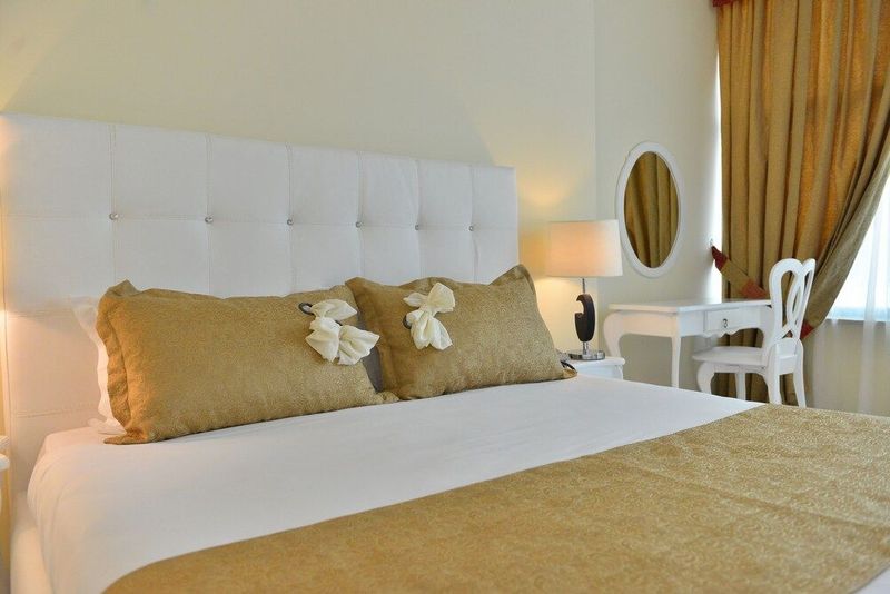 Te Stela Resort - Image 6