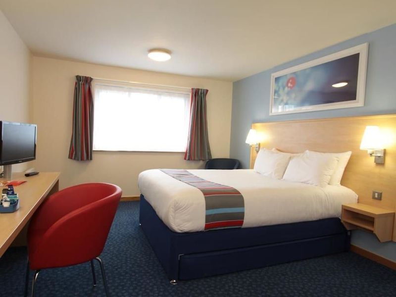 Travelodge Manchester Ancoats - Image 1