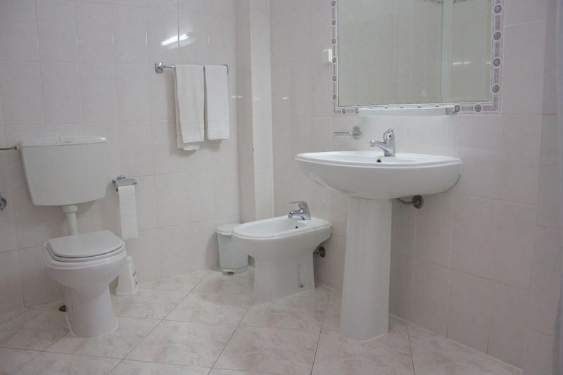 Apartamentos Kings - Image 6