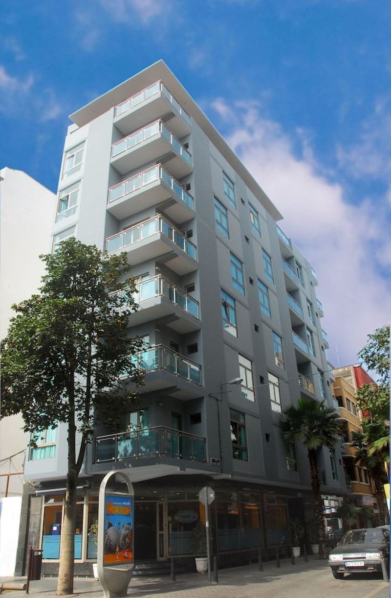 Residencia Pujol - Image 7