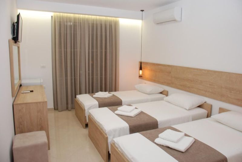 Hotel Mano - Image 9