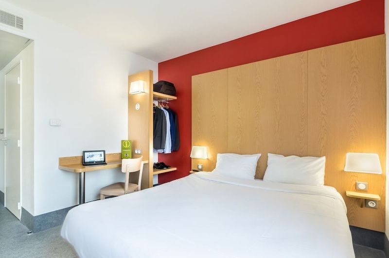 Hotel B&B Cannes Ouest La Bocca - Image 4