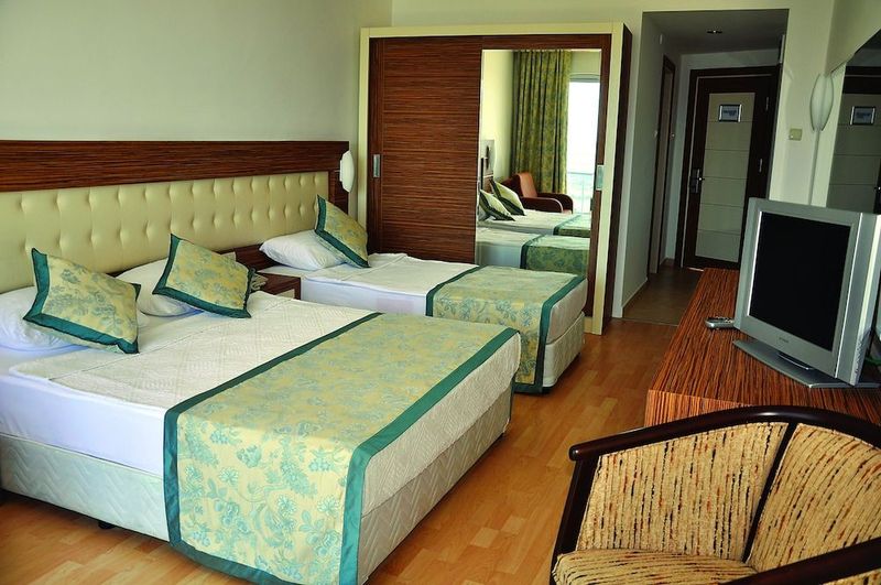 Blue Diamond Alya Hotel - Image 7