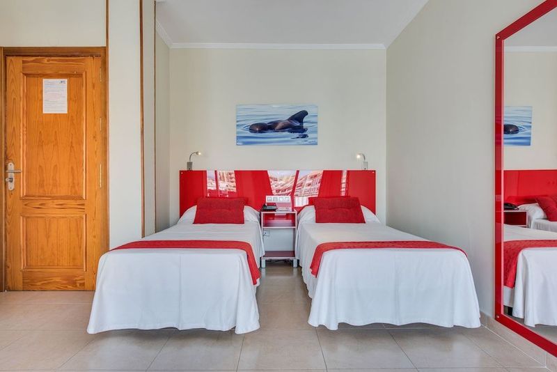 Andrea's Hotel Tenerife - Image 10