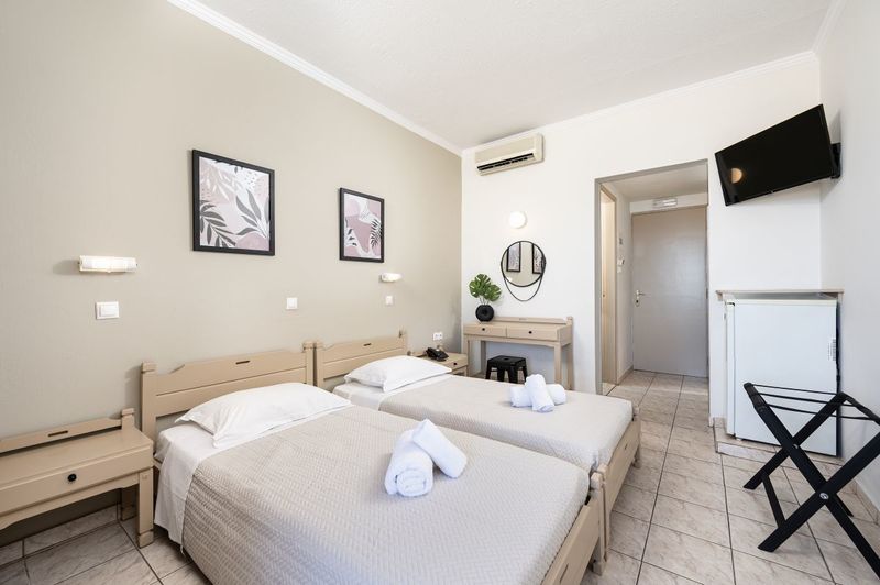 Zephyros Hotel - Image 8