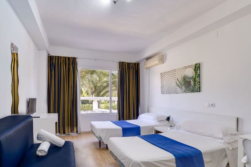 Econotel Las Palomas - Image 5