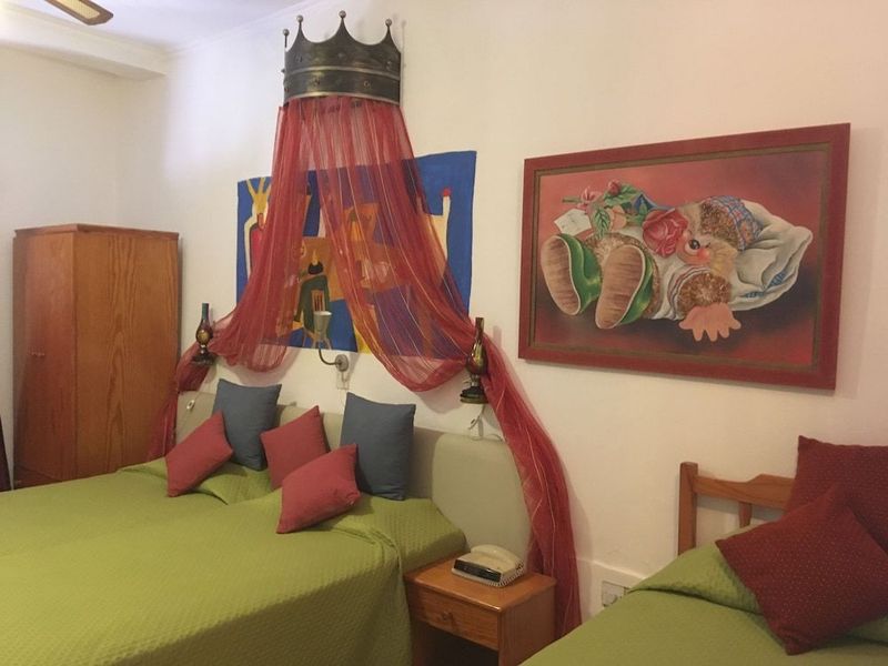 Kiniras Traditional Hotel & Restaurant - Image 10