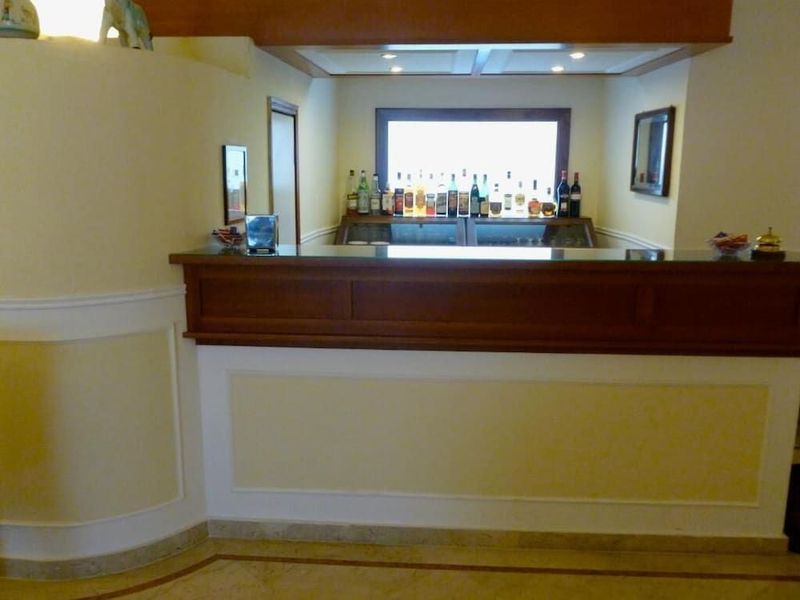 Hotel Plaza - Image 10