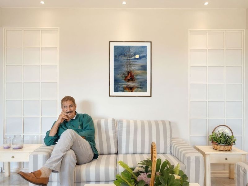Mare-Olympus Apartments - Image 3