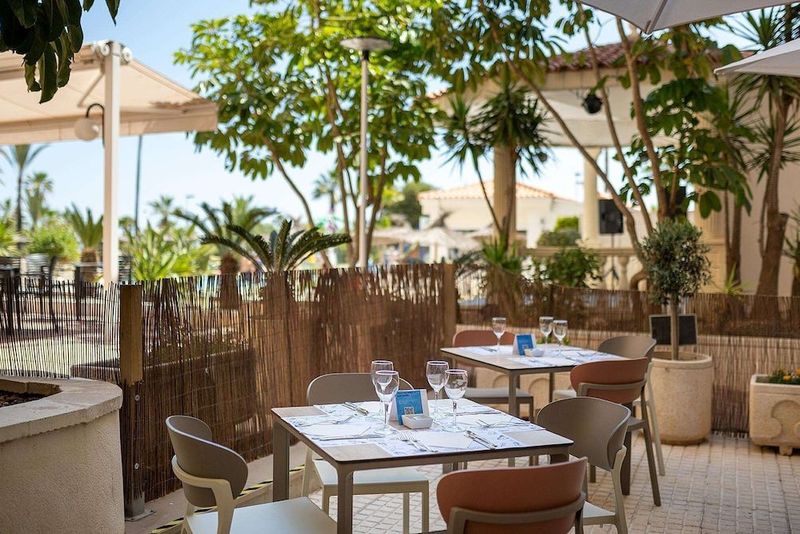Hotel Playas de Torrevieja - Image 6