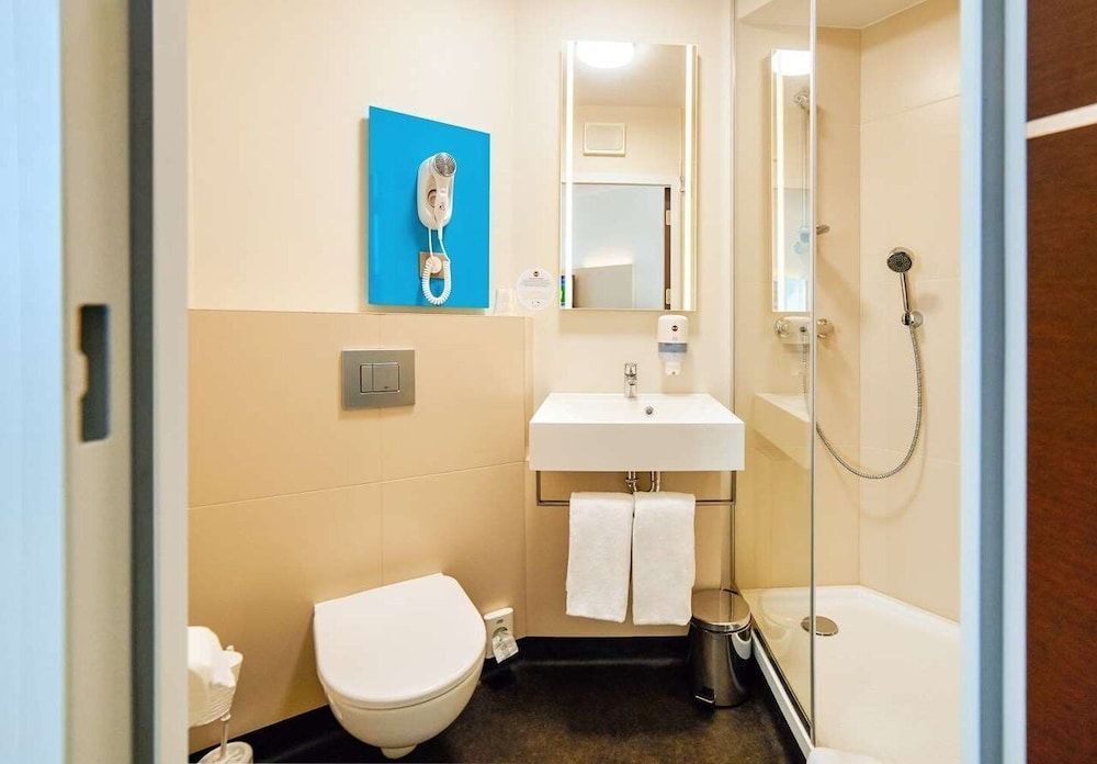 B&B Hotel Katowice Centrum - Image 10