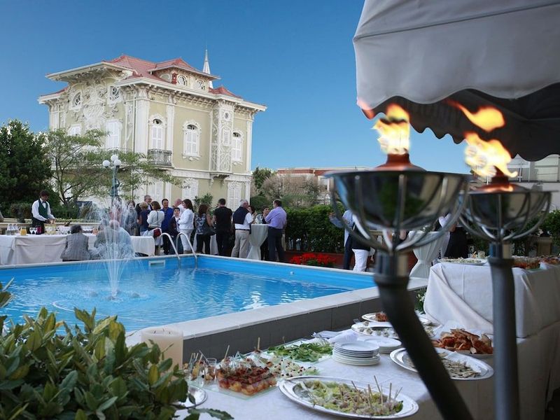 Vittoria Hotel - Image 9