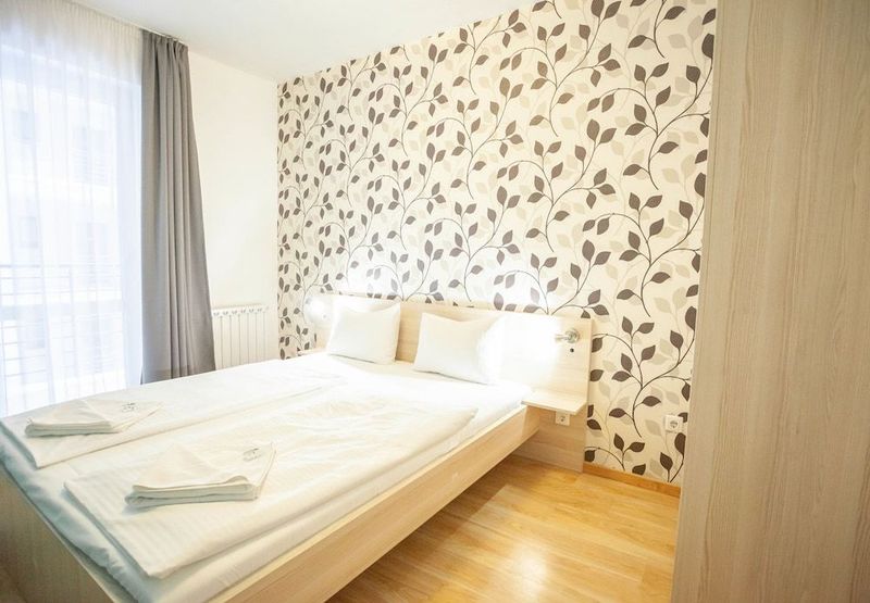 Maple Tree Apartments - Image 3