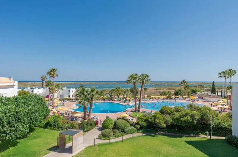 Golden Club Cabanas