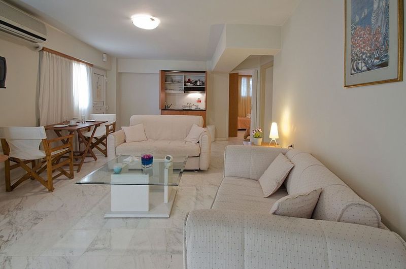 Sea Breeze Beis Apts - Image 6