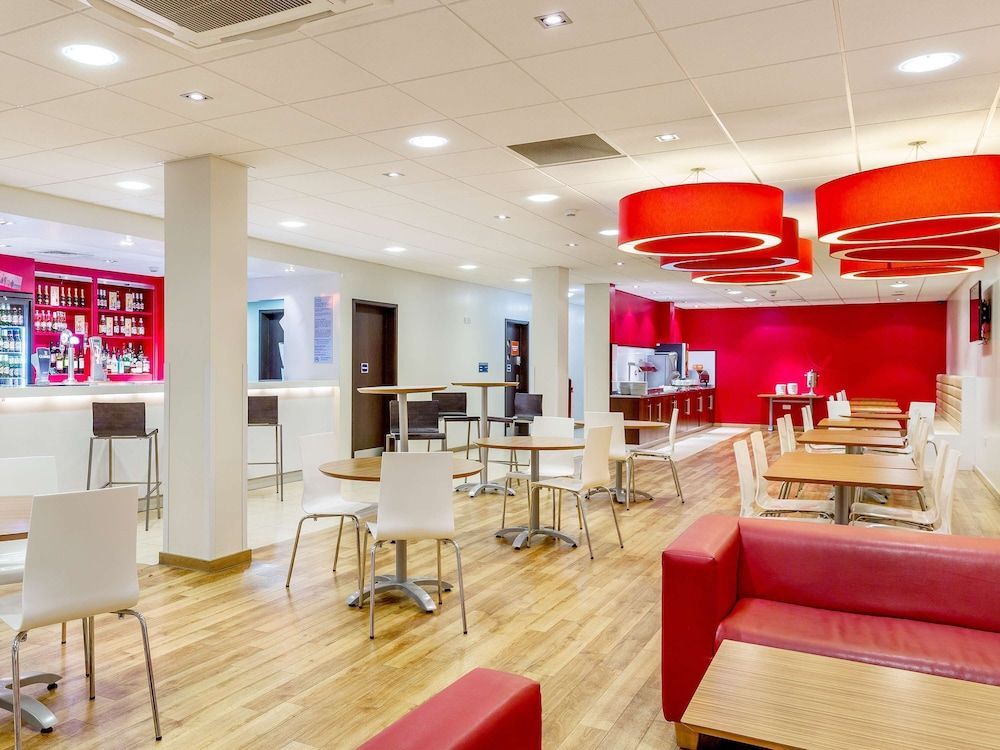 Travelodge London Vauxhall - Image 4