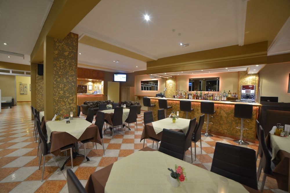 Angelina’s Hotel & Apartments - Image 6