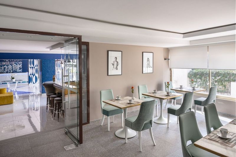 Hotel Juliana Cannes - Image 10
