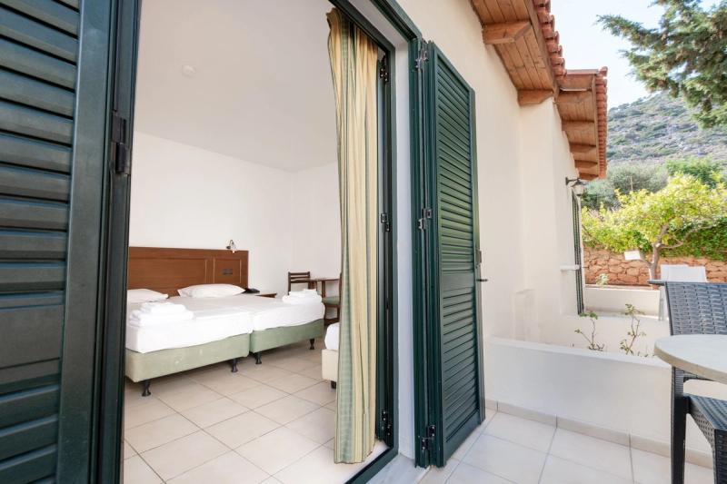 Anastasia Hotel - Image 9