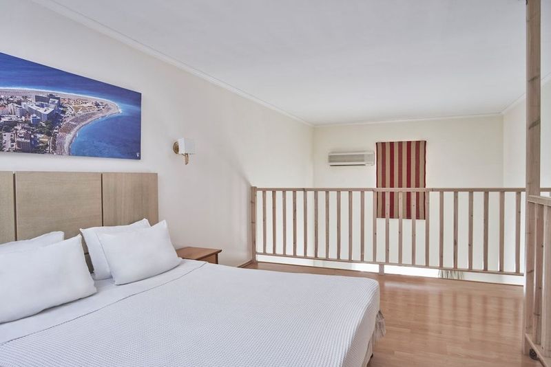 LABRANDA Kiotari Miraluna Resort - Image 10
