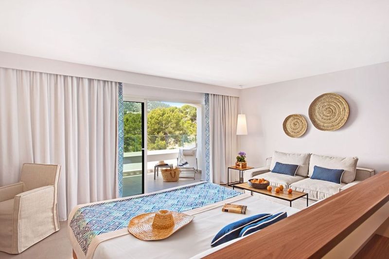 Bahia Suites Camp de Mar - Image 9