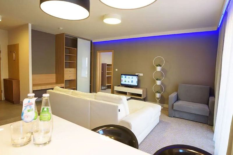 InVite Hotel - Image 9