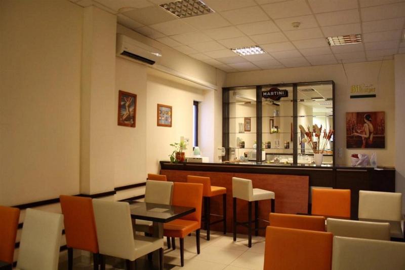 Equity Point Budapest - Image 3