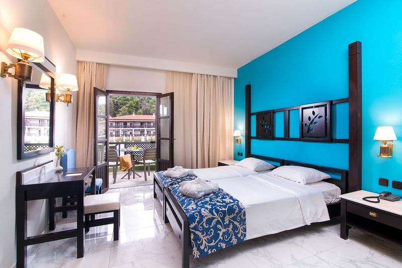 Simantro Resort - Image 7