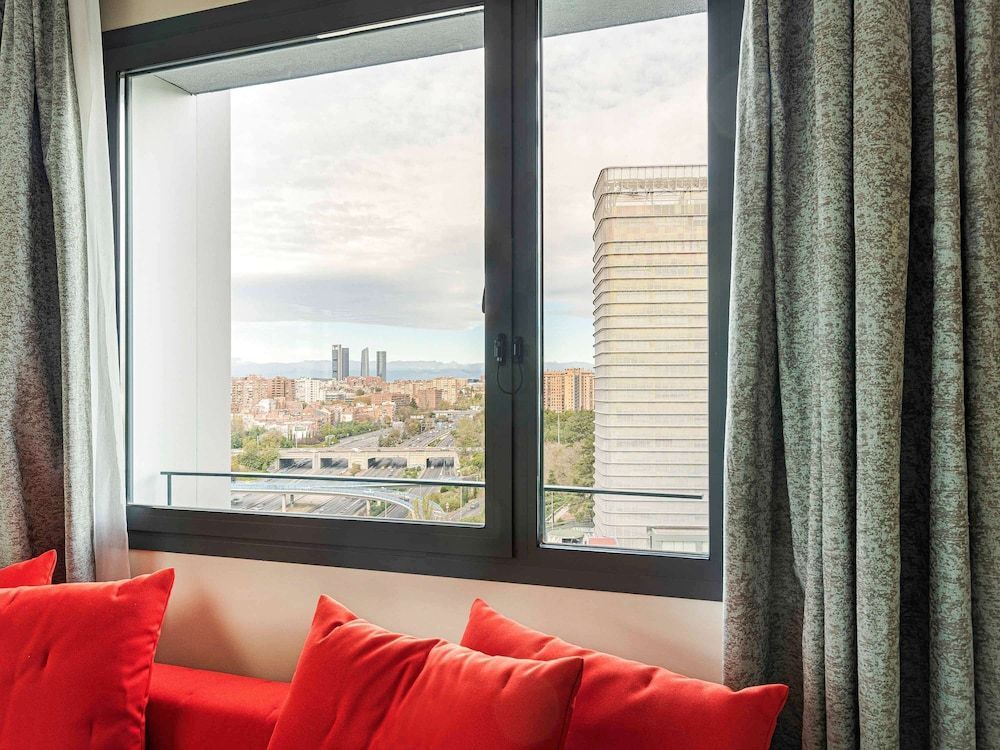 Novotel Madrid City Las Ventas - Image 6