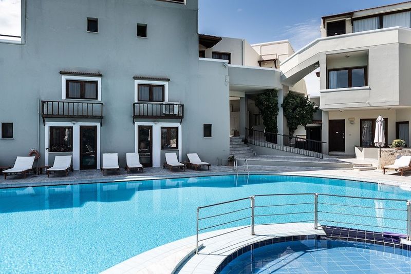 Casa Maria Hotel & Apartments - Image 6