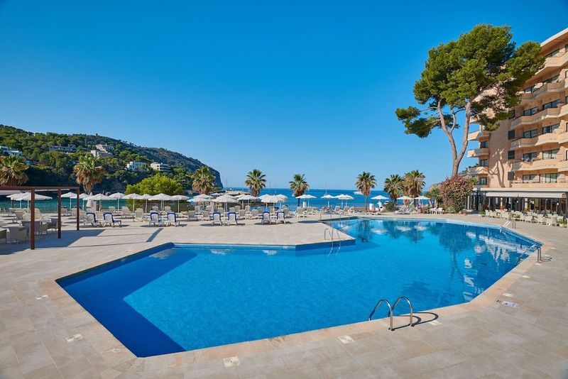 Grupotel Playa Camp de Mar - Image 9