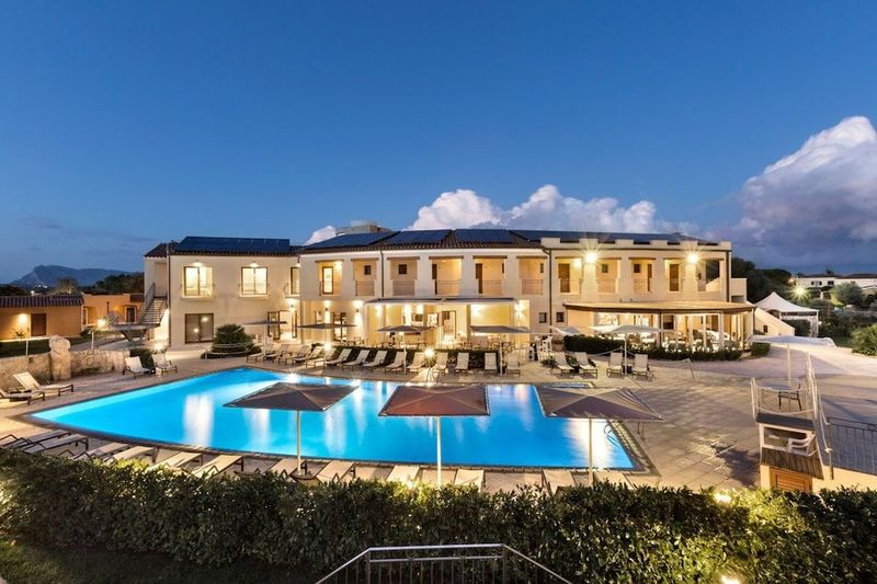 Terradimare Resort & Spa - Image 4
