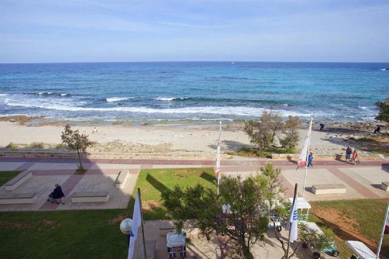 Playa Dorada Aparthotel - Image 4