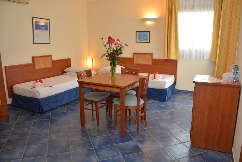 VOI Arenella Resort - Image 9